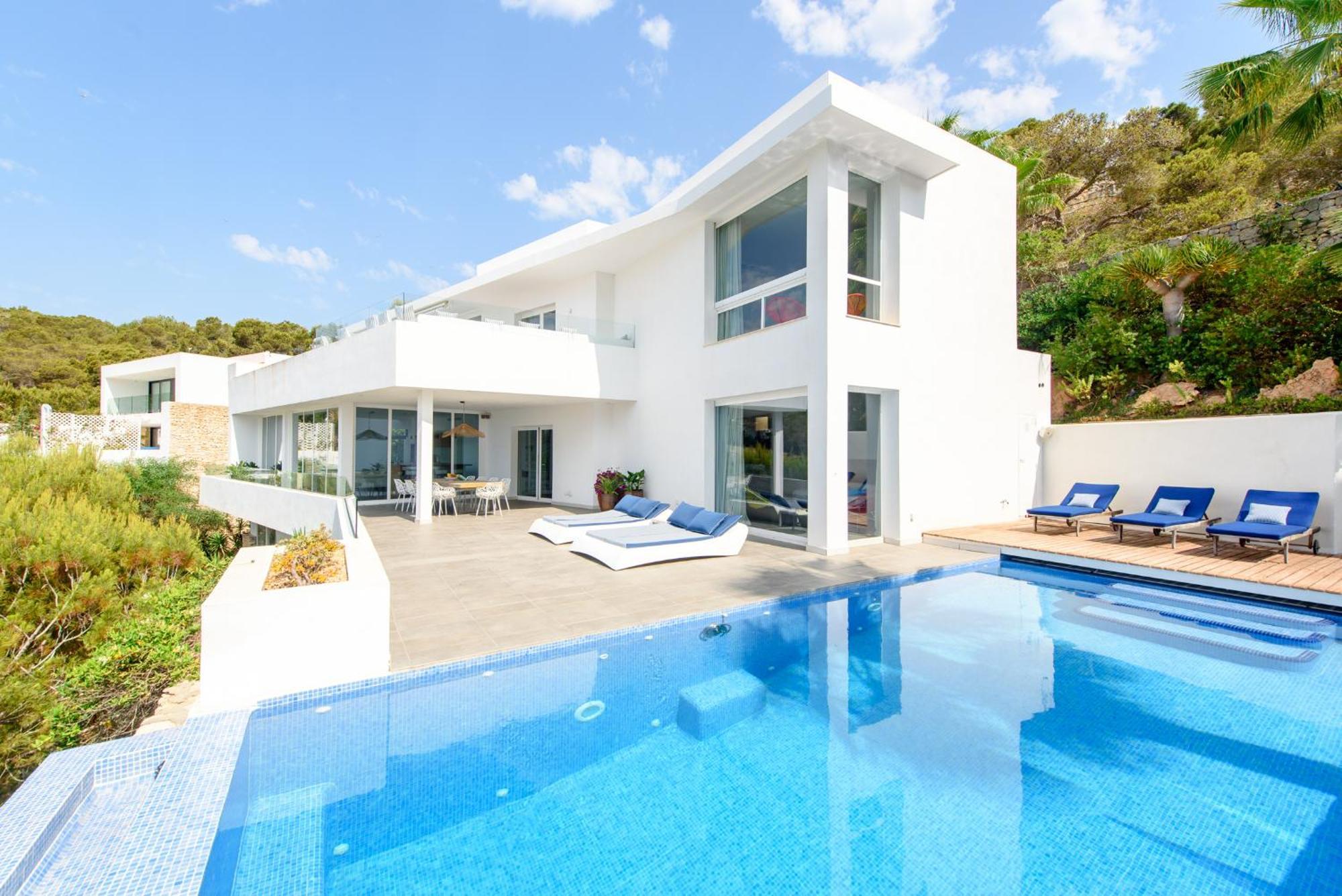Villa Nineten Roca Llisa Exterior photo